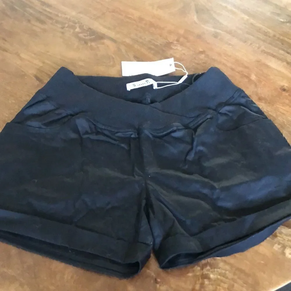 Maacie Maternity Shorts for Women Low-Rise Casual Shorts with Pockets size small
